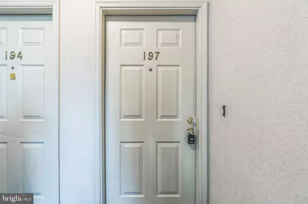 Falls Church, VA 22042,7743 INVERSHAM DR #197