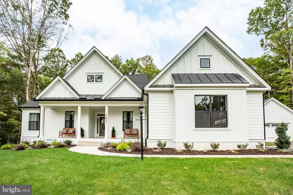 1 BLAKELY ST, Fredericksburg, VA 22408