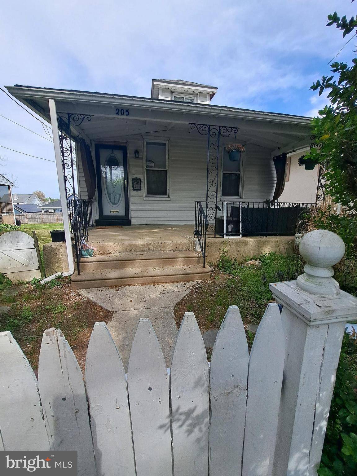 205 LEWIS AVE, Lansdowne, PA 19050