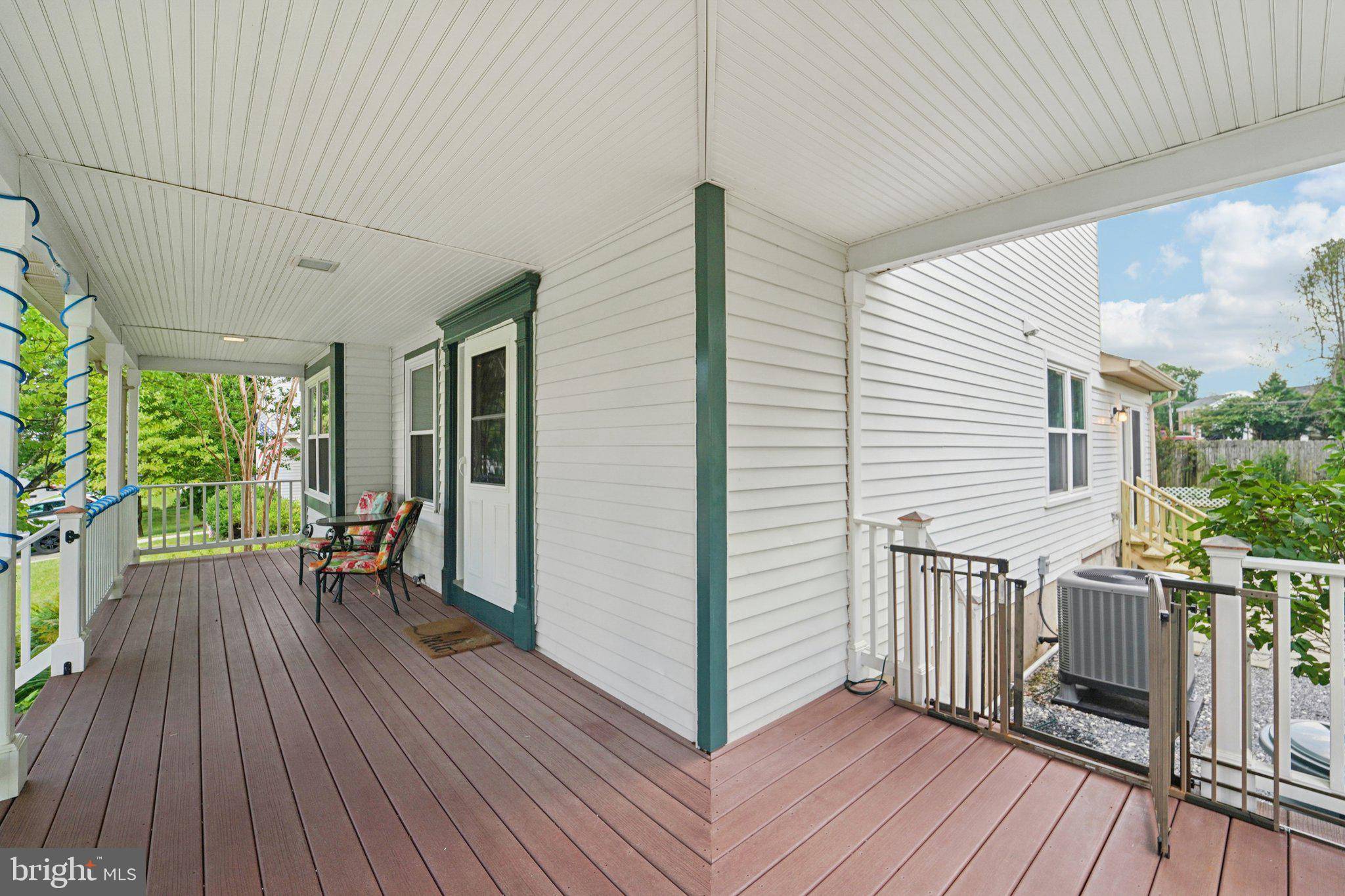 Catonsville, MD 21228,39 WINEHURST RD