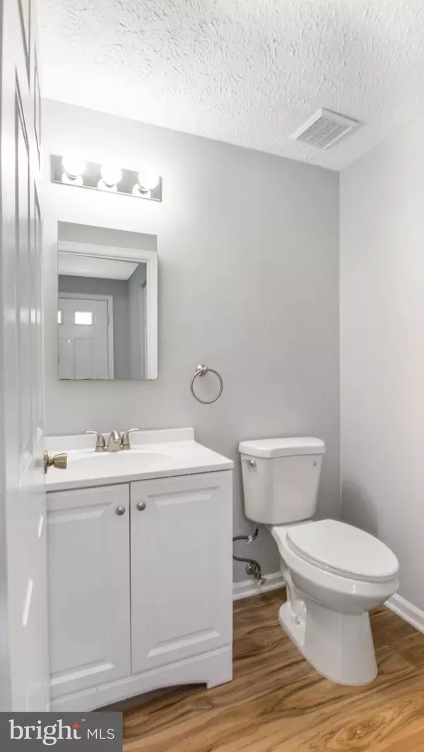 Centreville, VA 20121,6366 GENERALS CT