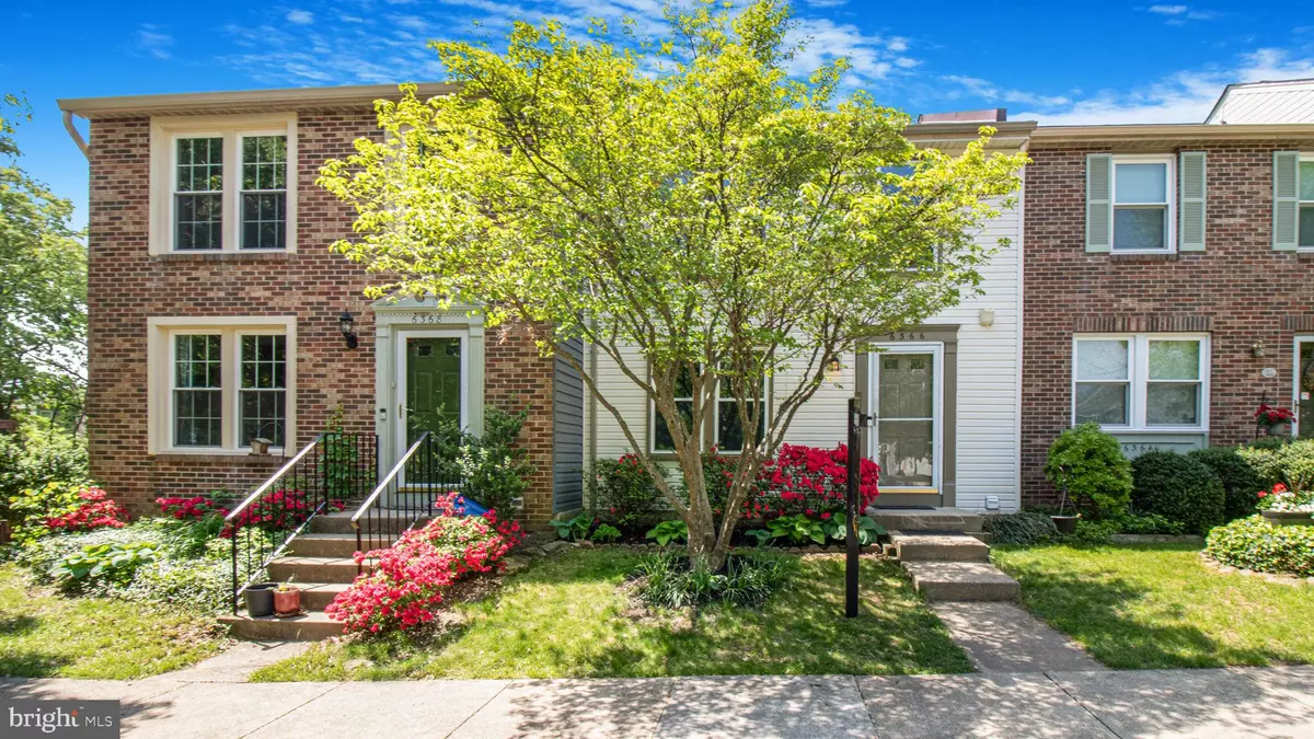 Centreville, VA 20121,6366 GENERALS CT