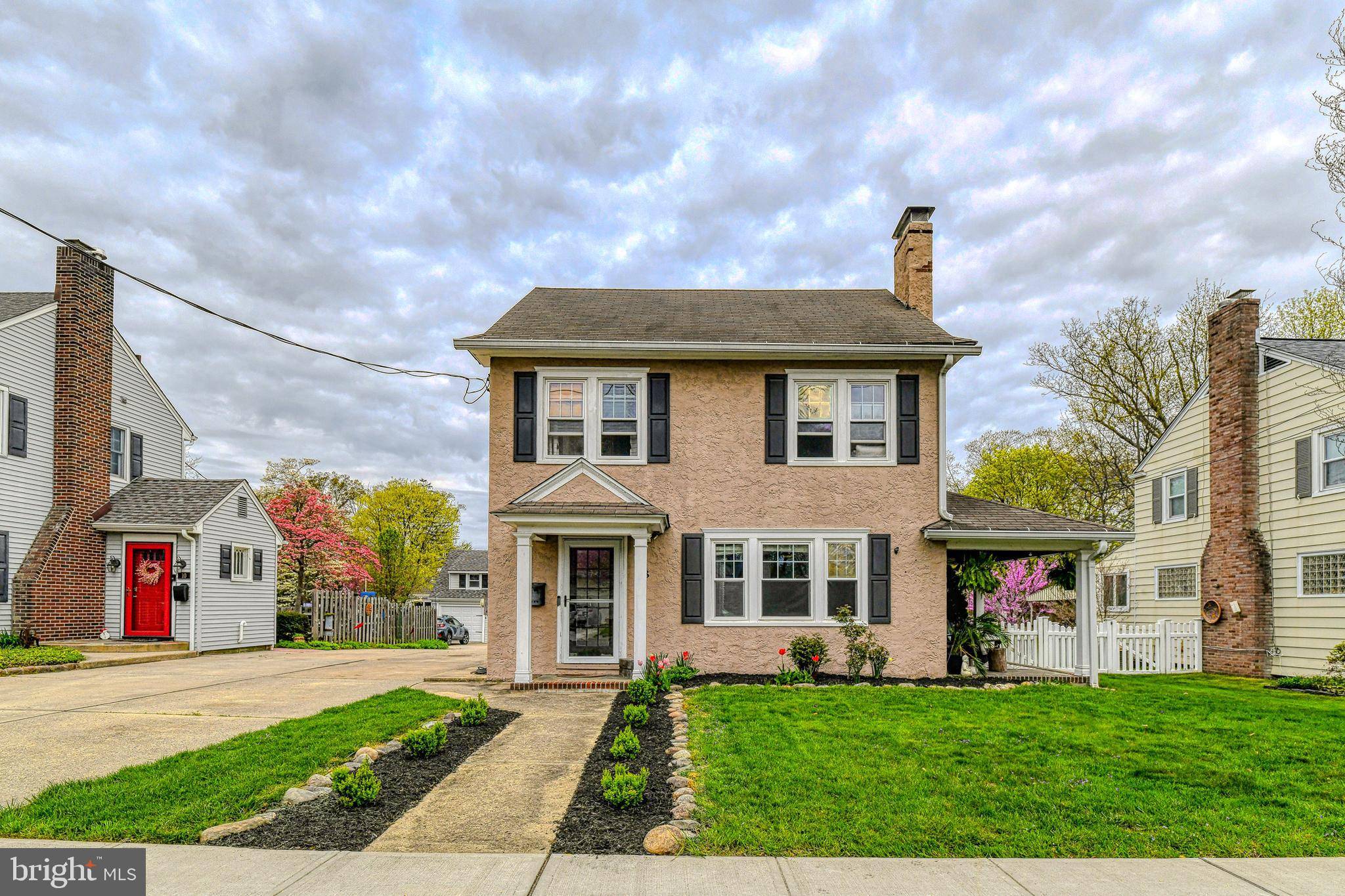 Hightstown, NJ 08520,8 TAYLOR AVE