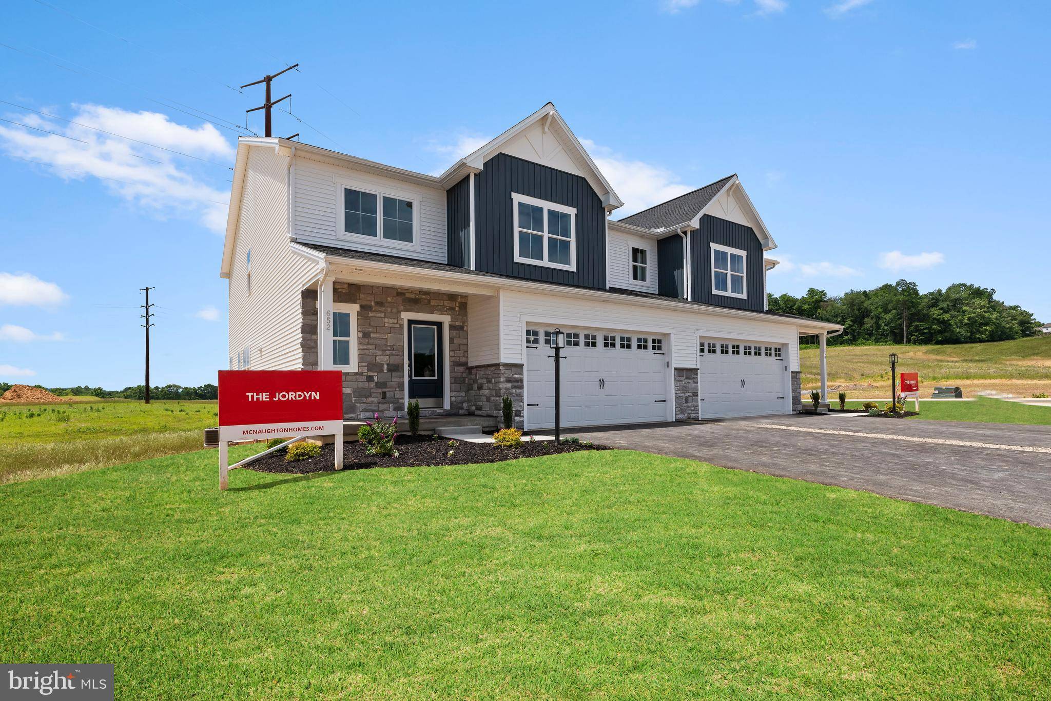 Mechanicsburg, PA 17055,670 BRITTANY DRIVE