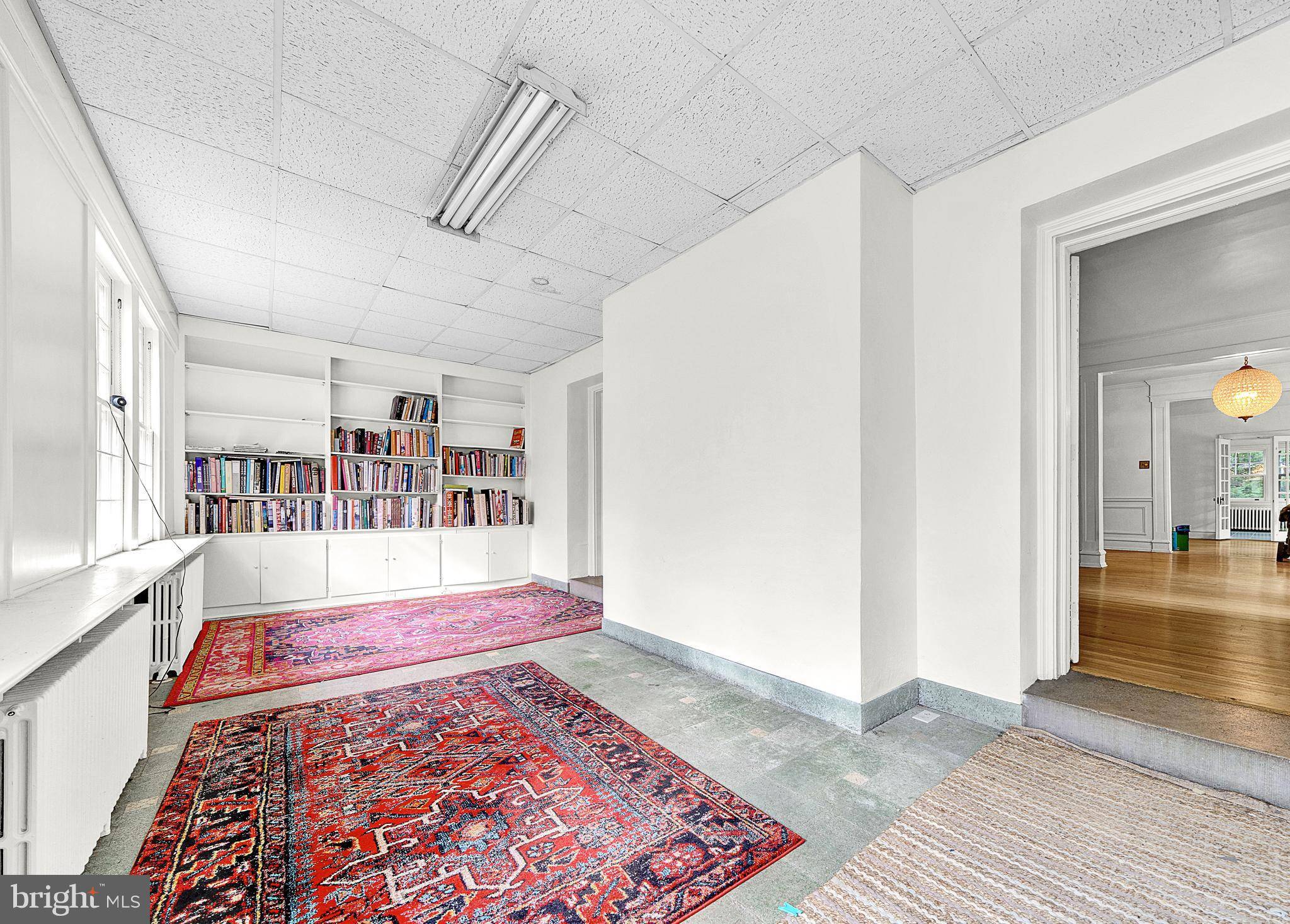 Jenkintown, PA 19046,119 SUMMIT AVE