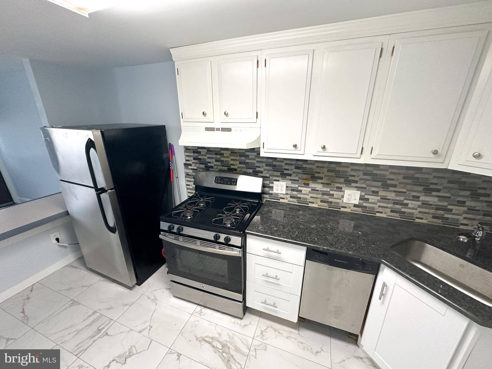 4214 RICHMOND ST #1, Philadelphia, PA 19137