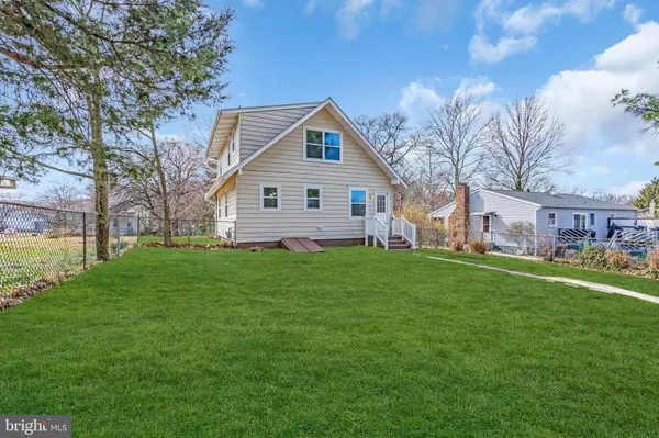 Thorofare, NJ 08086,1557 RED BANK AVE