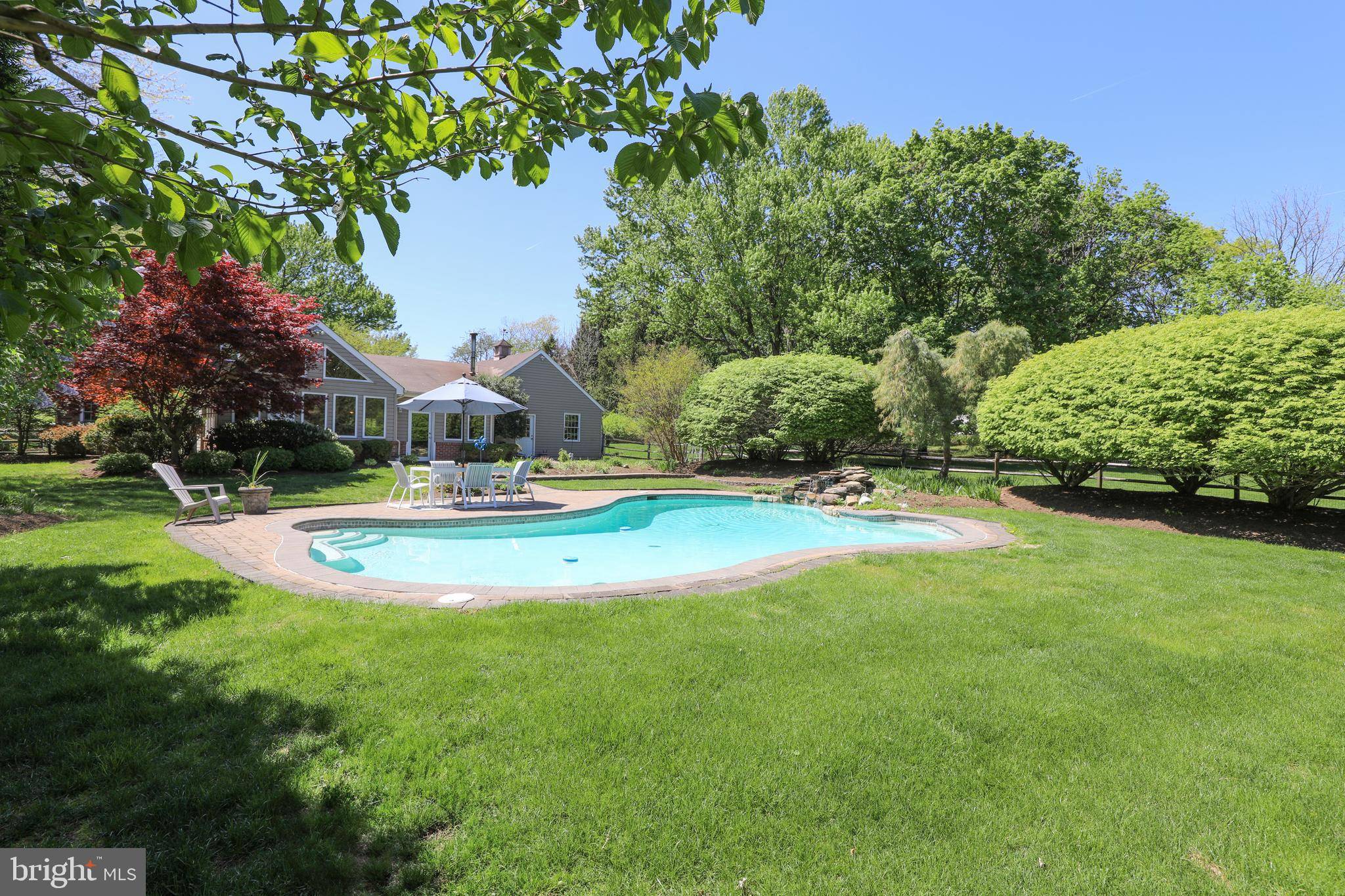 New Hope, PA 18938,1701 HOLICONG RD