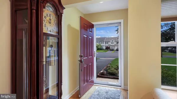 Newtown, PA 18940,21 EBONY CT