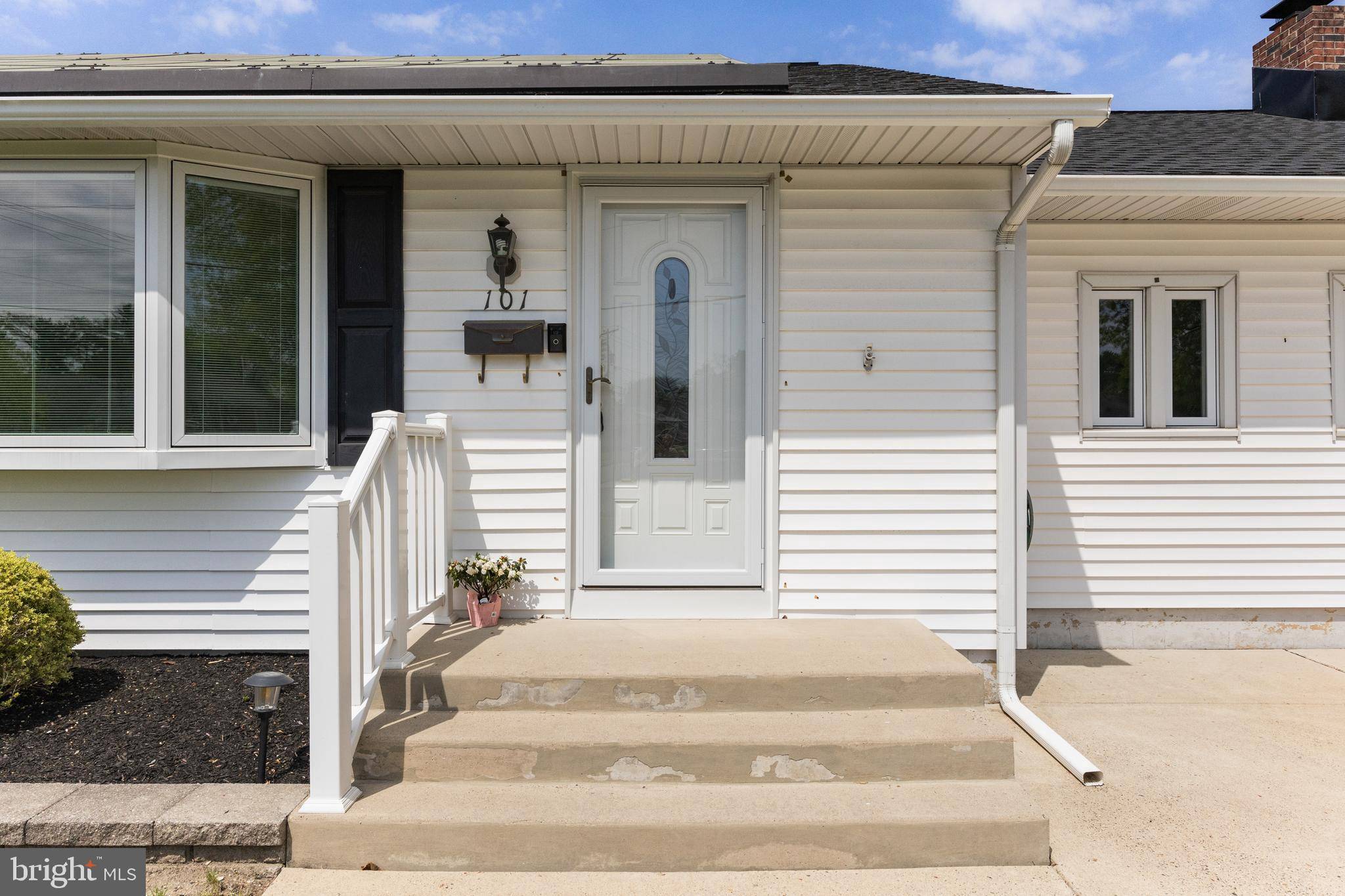 Blackwood, NJ 08012,101 WEST CT