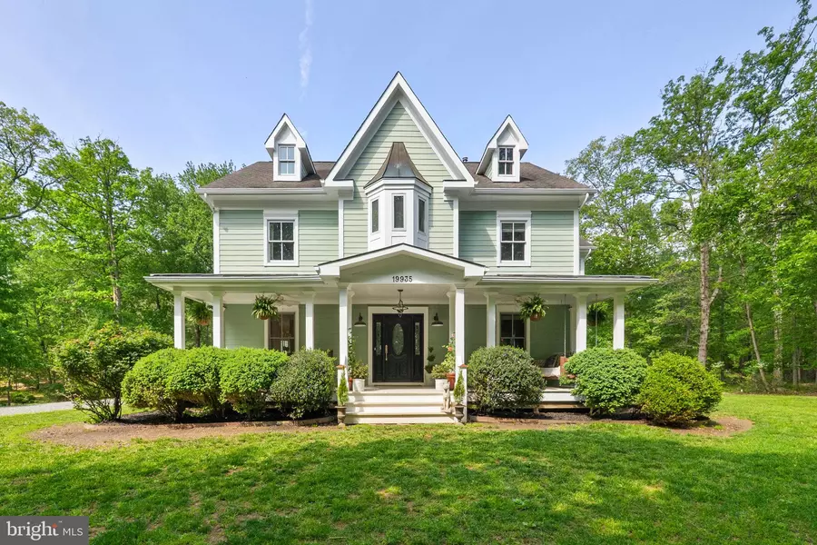 19935 FOGGY BOTTOM RD, Bluemont, VA 20135