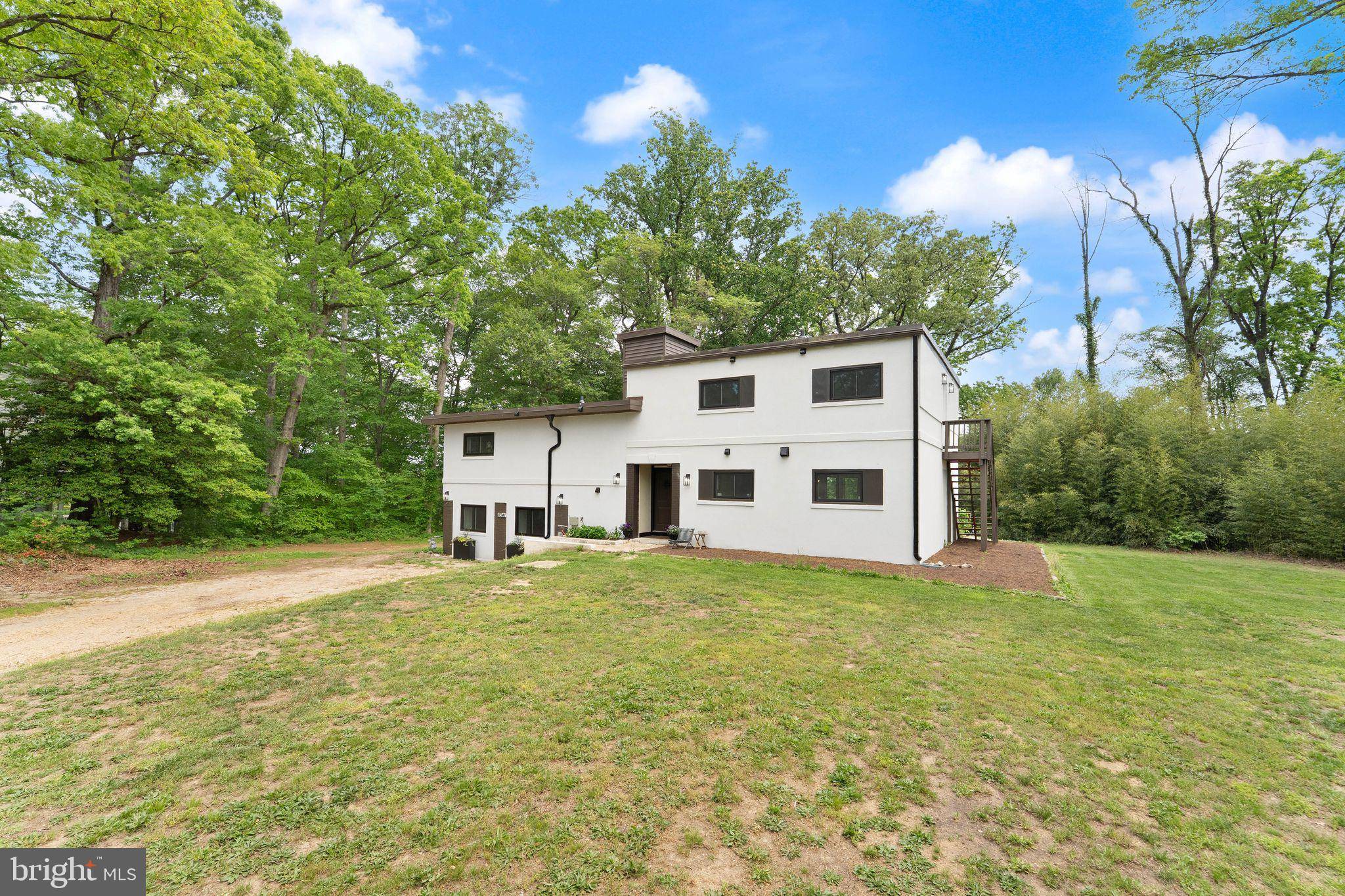 Springfield, VA 22153,8341 ROLLING RD