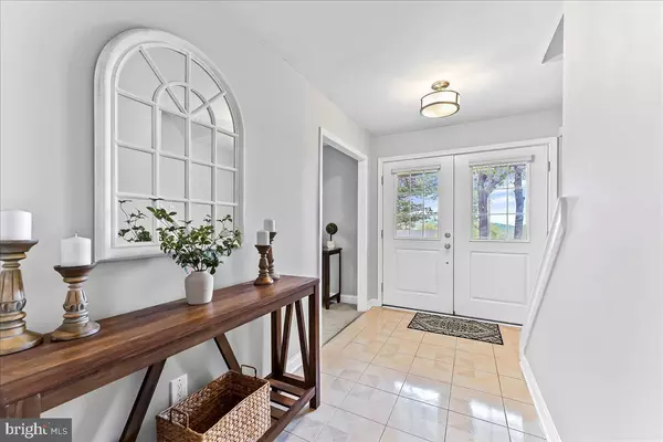 West Chester, PA 19382,1253 TANAGER LN