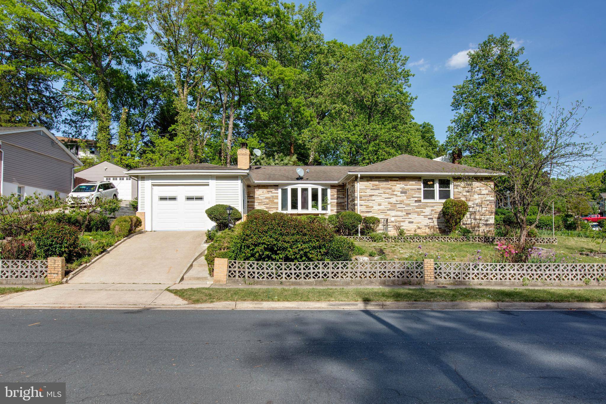 Linthicum Heights, MD 21090,307 CATHERINE AVE