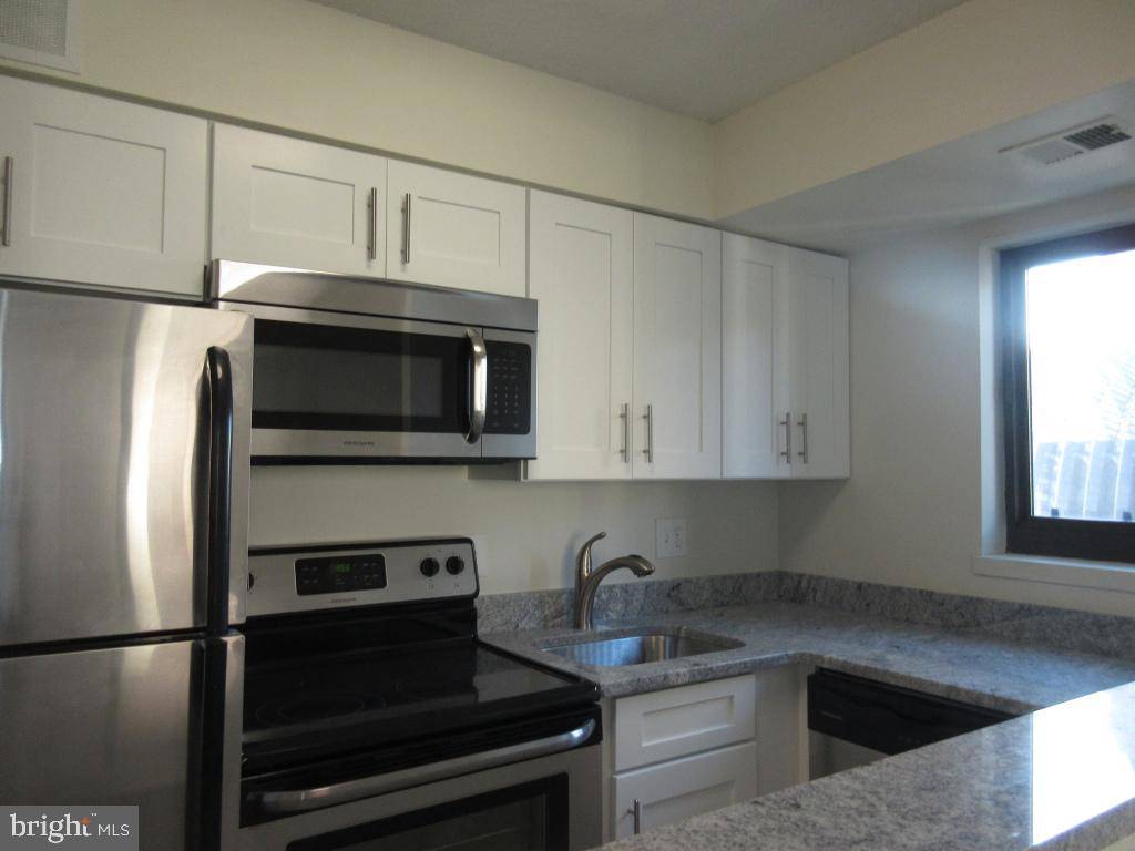 1420 LOCUST ST #8J, Philadelphia, PA 19102