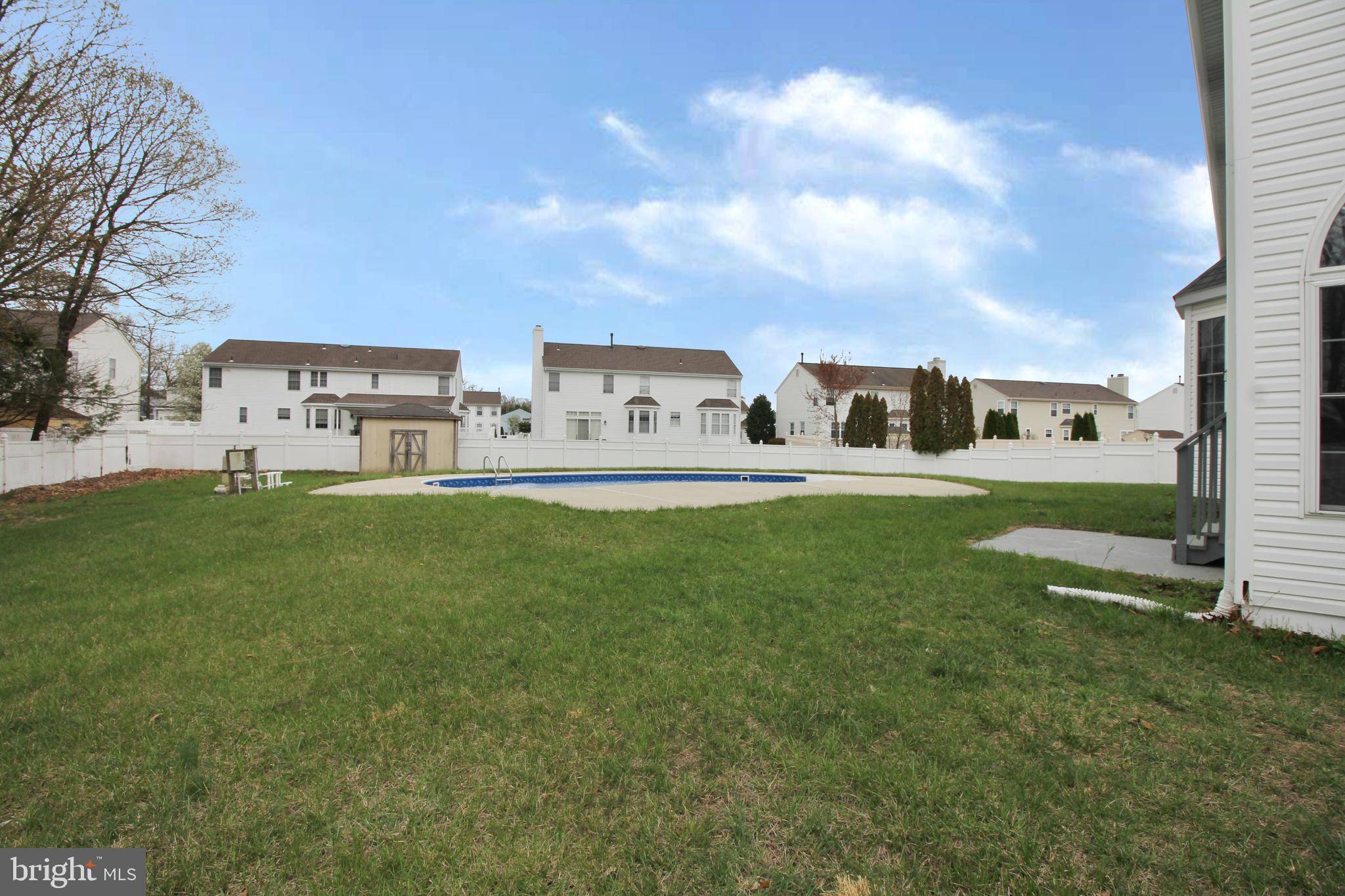 Sewell, NJ 08080,20 TARPON CT