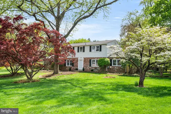 26 HICKORY LN, Malvern, PA 19355