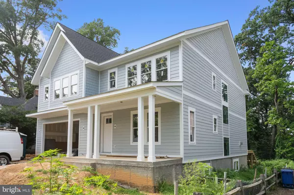 Arlington, VA 22204,5427 3RD ST S