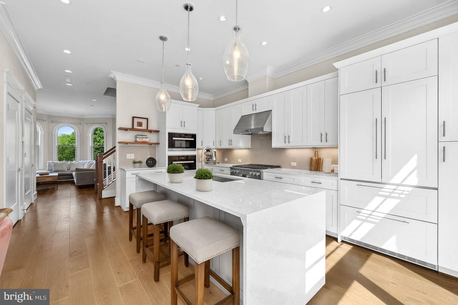 1117 E ABINGDON DR, Alexandria, VA 22314