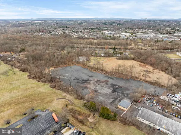 Collegeville, PA 19426,3938-3940 RIDGE PIKE