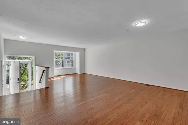 Crofton, MD 21114,2565 WINDY OAK CT