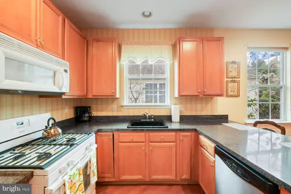 Tuckerton, NJ 08087,44 IVY CREEK DR