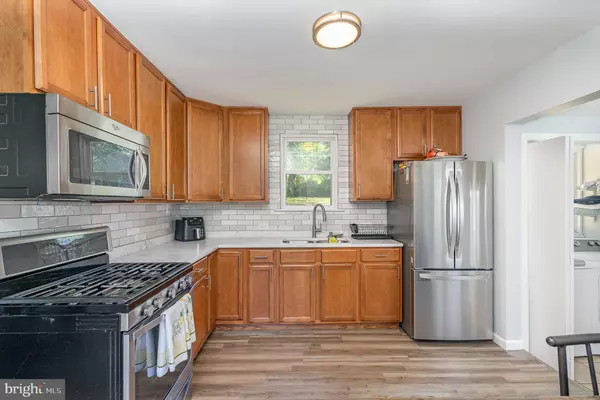 17495 TRIPOLI BLVD, Dumfries, VA 22026
