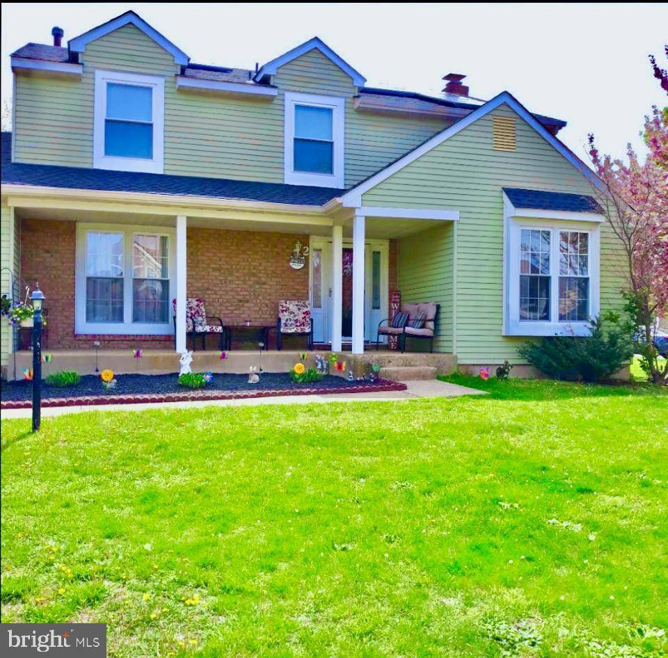 2 KING WILLIAM CT, Sewell, NJ 08080