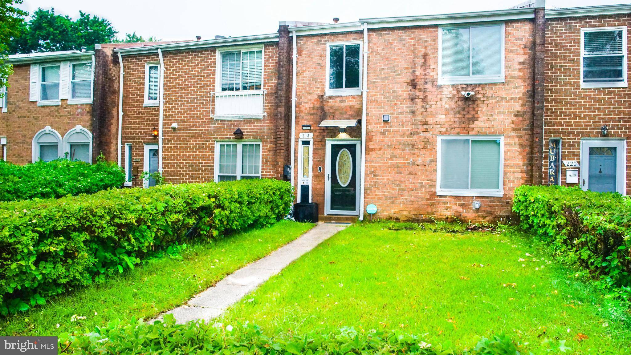 Alexandria, VA 22304,218 STEVENSON SQ