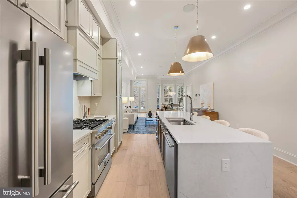 Washington, DC 20001,1335 11TH ST NW #104