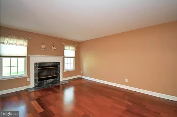 North Wales, PA 19454,702 SANTA ANITA DR