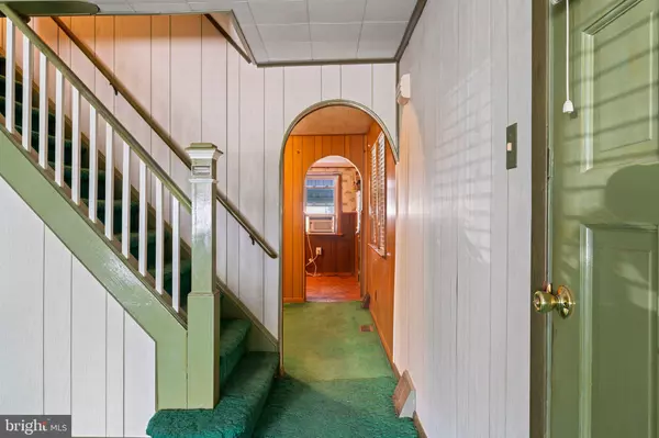 Burlington, NJ 08016,424 HULME ST