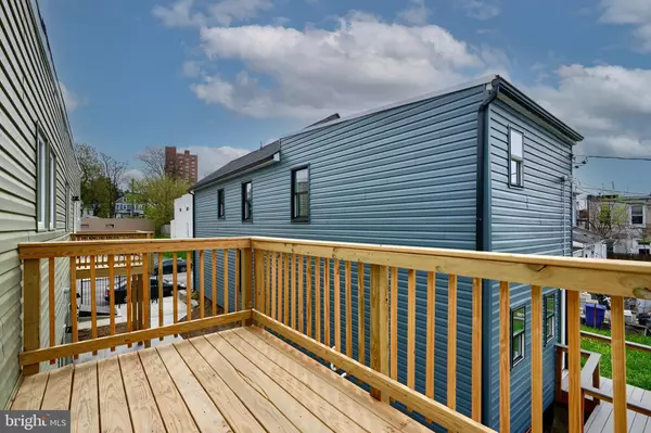 Baltimore, MD 21211,3860 FALLS RD #2