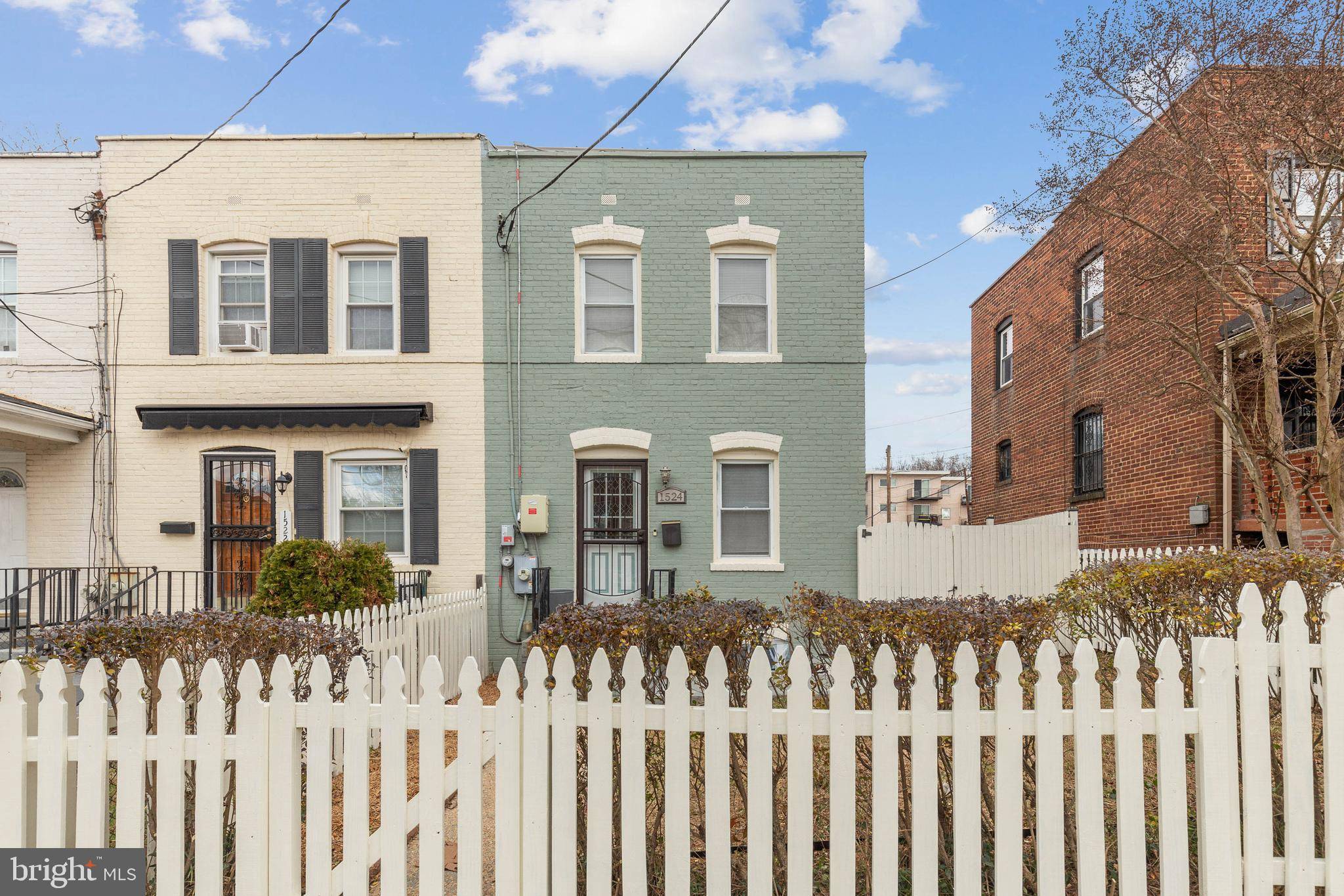 1524 HOWARD RD SE, Washington, DC 20020
