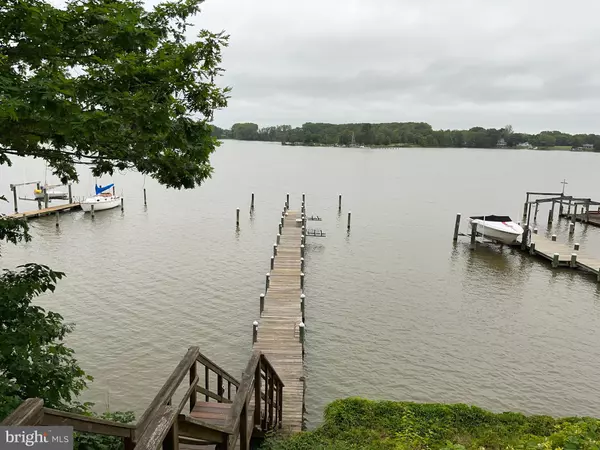 Colonial Beach, VA 22443,219 MATTOX AVE