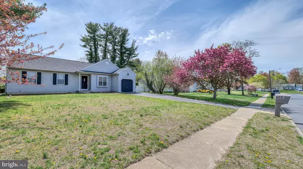 Vineland, NJ 08360,641 CYPRESS