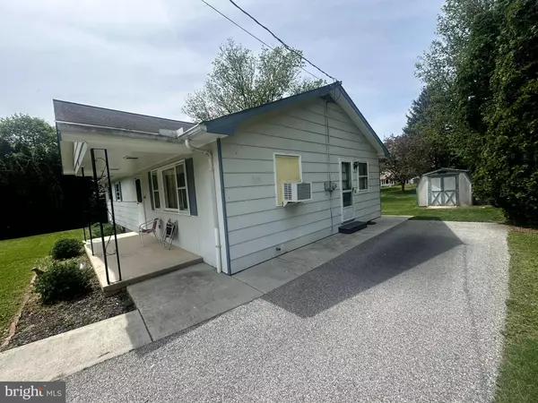 Hanover, PA 17331,1222 HOFF RD
