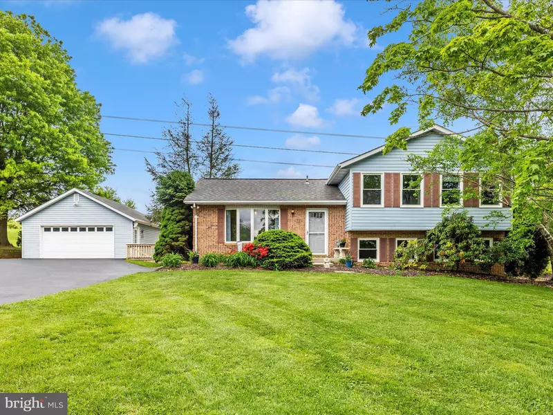 4209 CANDICE DR, Mount Airy, MD 21771