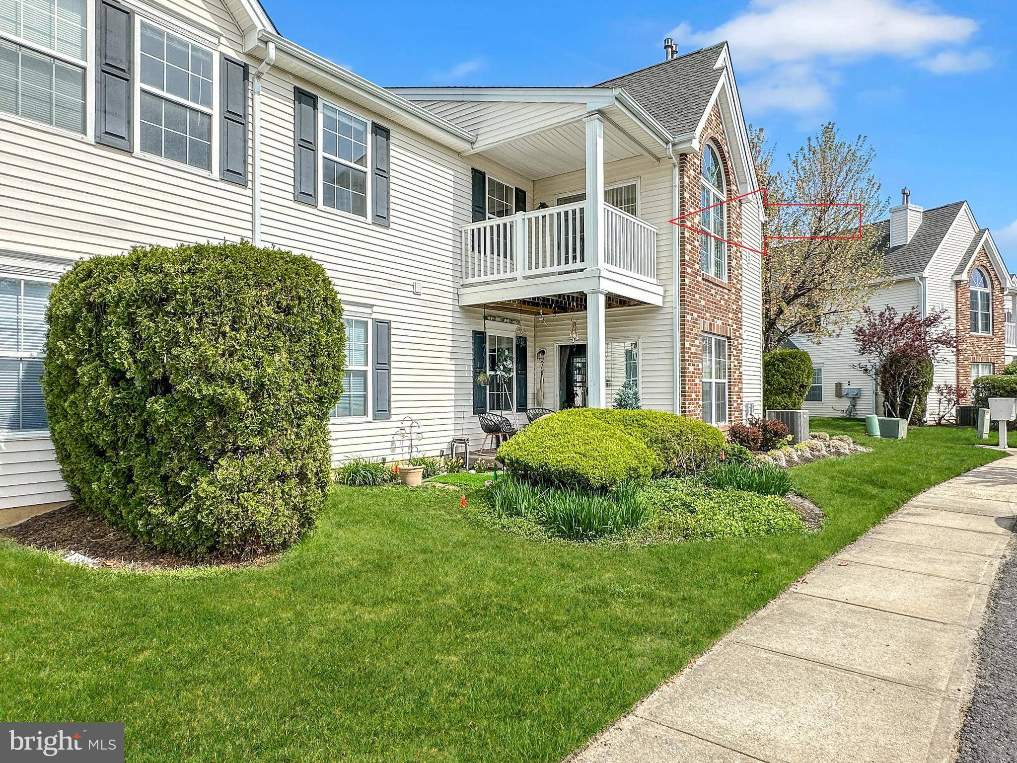 Mount Laurel, NJ 08054,2002-B STAGHORN DR
