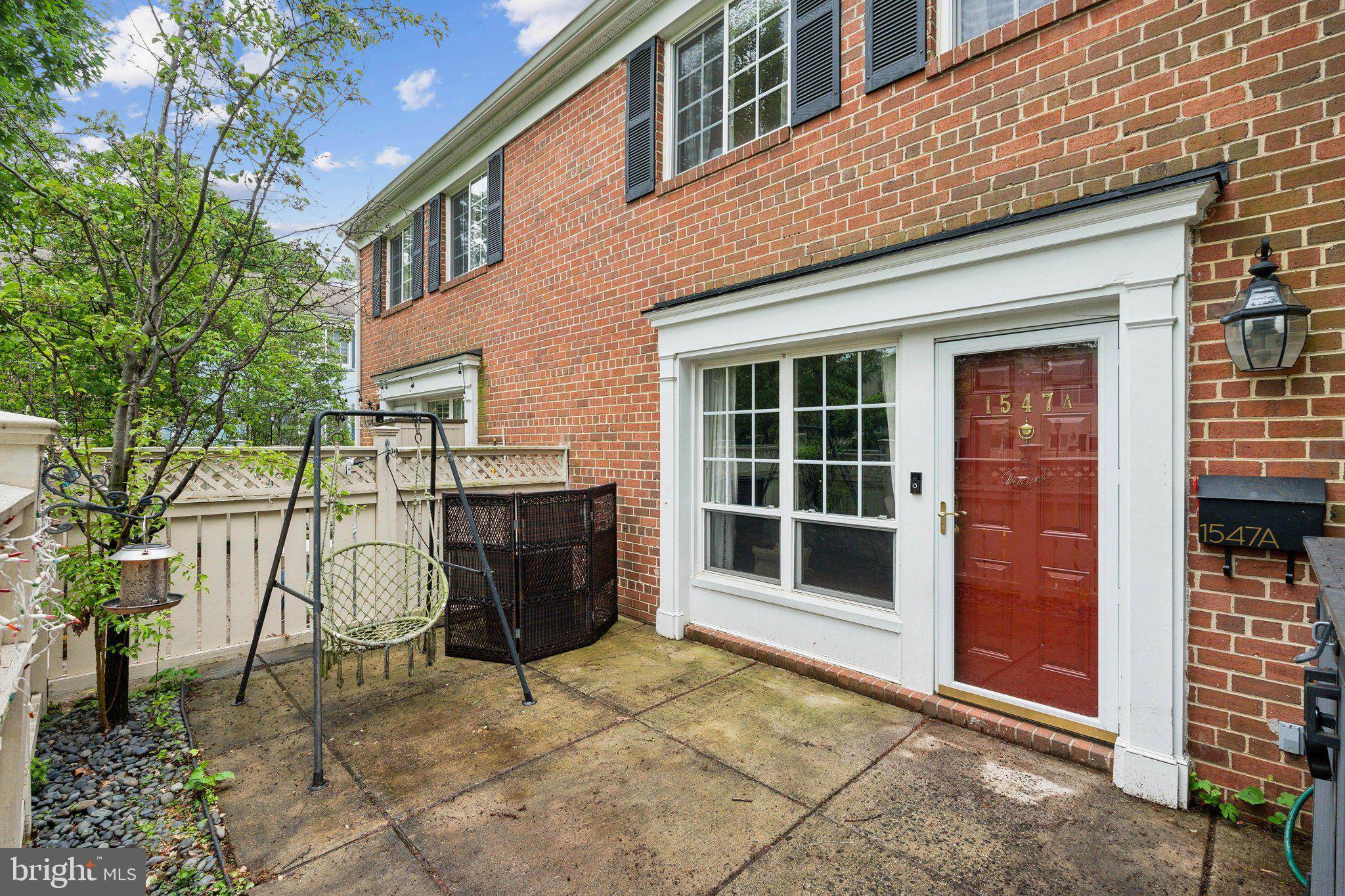 Alexandria, VA 22304,1547-A N VAN DORN ST N #A