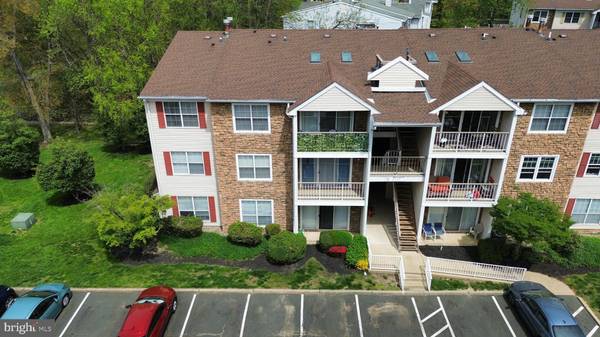 20 HOLLY CT, Hamilton, NJ 08619