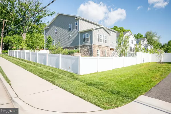 Alexandria, VA 22307,6515 BLUEBILL LN