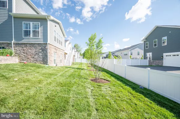 Alexandria, VA 22307,6515 BLUEBILL LN