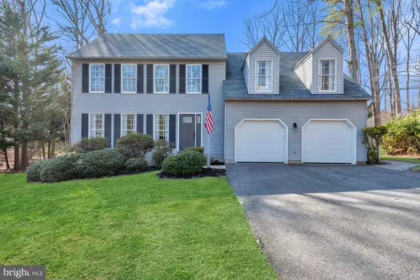 8396 QUAILWOOD LN, Pasadena, MD 21122
