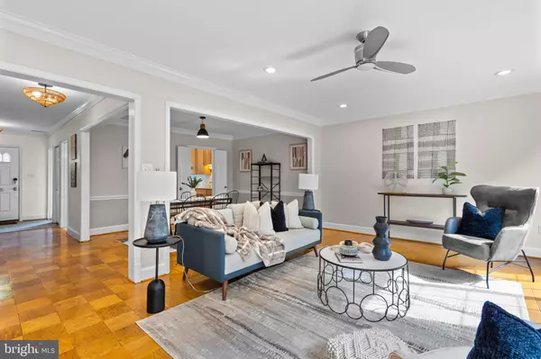 Washington, DC 20016,3273 SUTTON PL NW #A