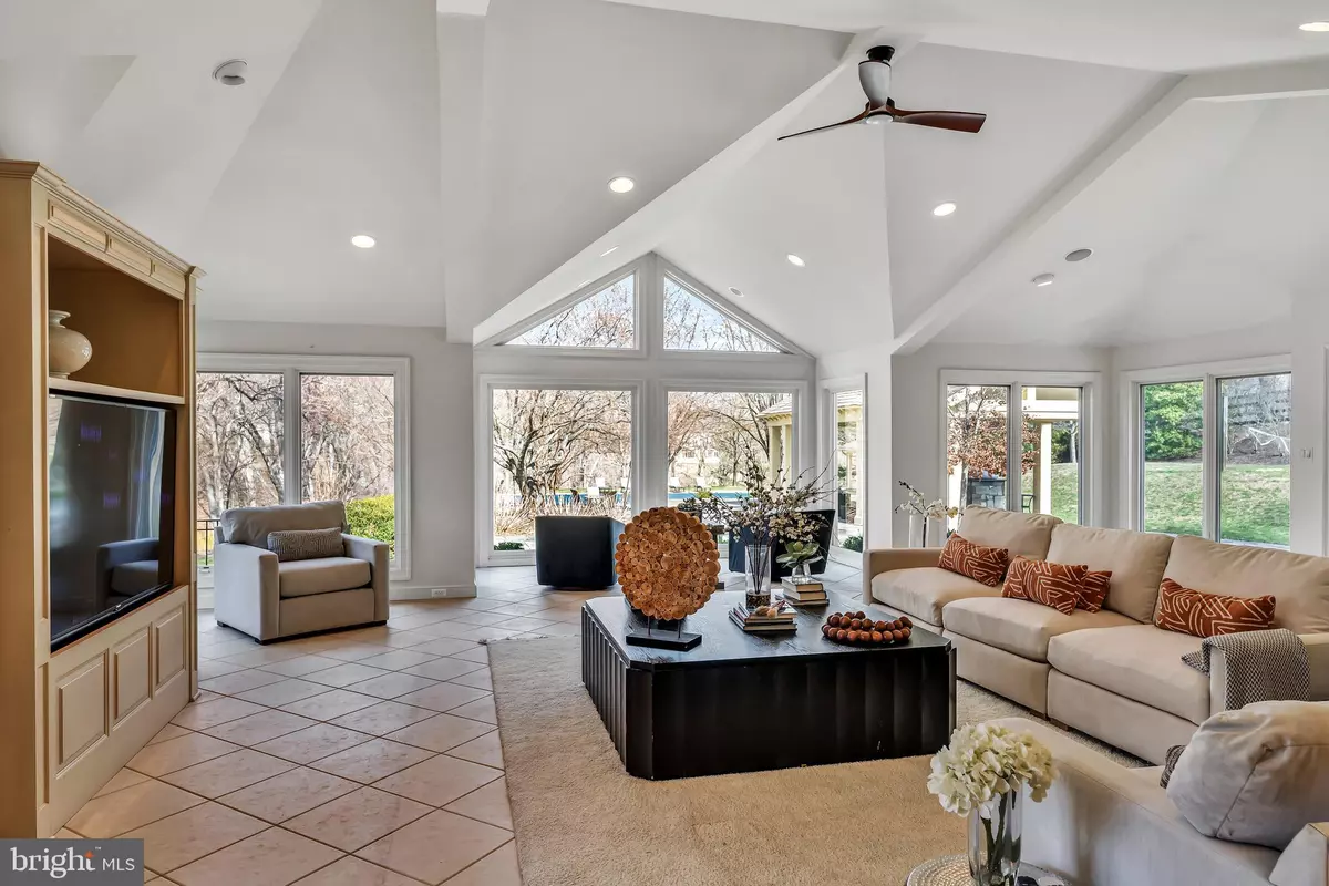 Potomac, MD 20854,12212 DREWS CT