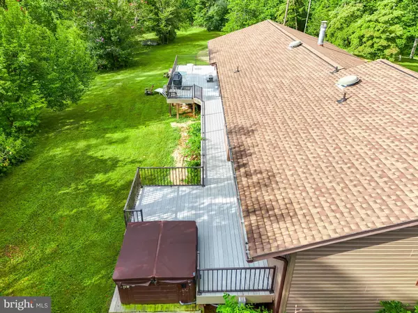 Bumpass, VA 23024,3807 BEAR TREE LN