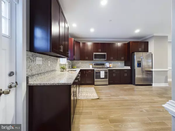 1517 E CHASE ST, Baltimore, MD 21213