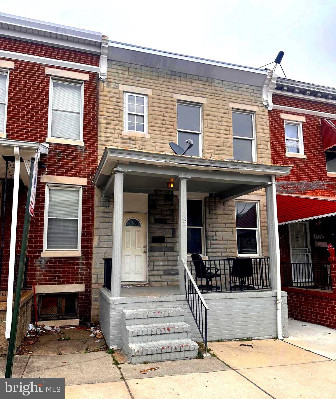 Baltimore, MD 21213,1724 E 25TH ST