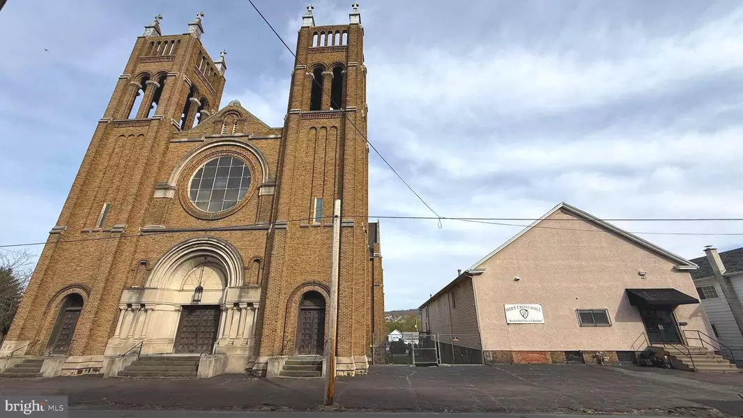 305 5TH AVE, Scranton, PA 18505